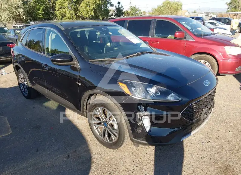2020 Ford ESCAPE photo