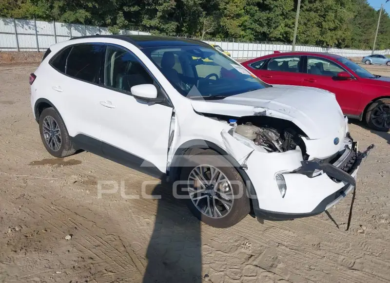 2020 Ford ESCAPE photo
