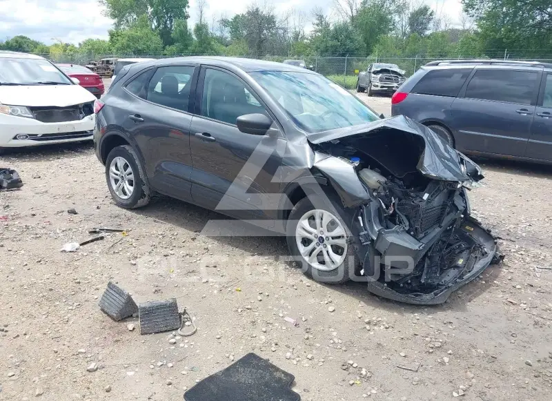 2020 Ford ESCAPE photo