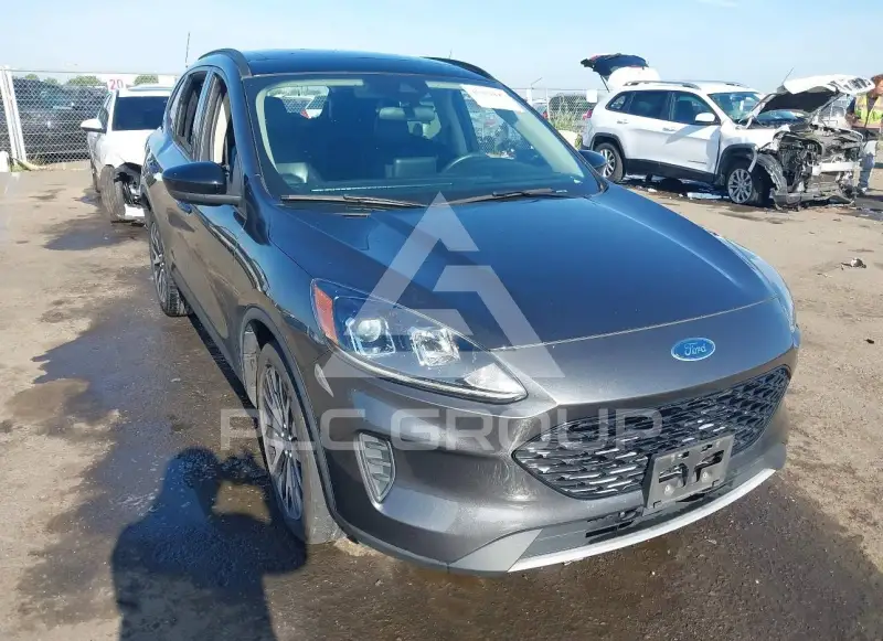 2020 Ford ESCAPE фото