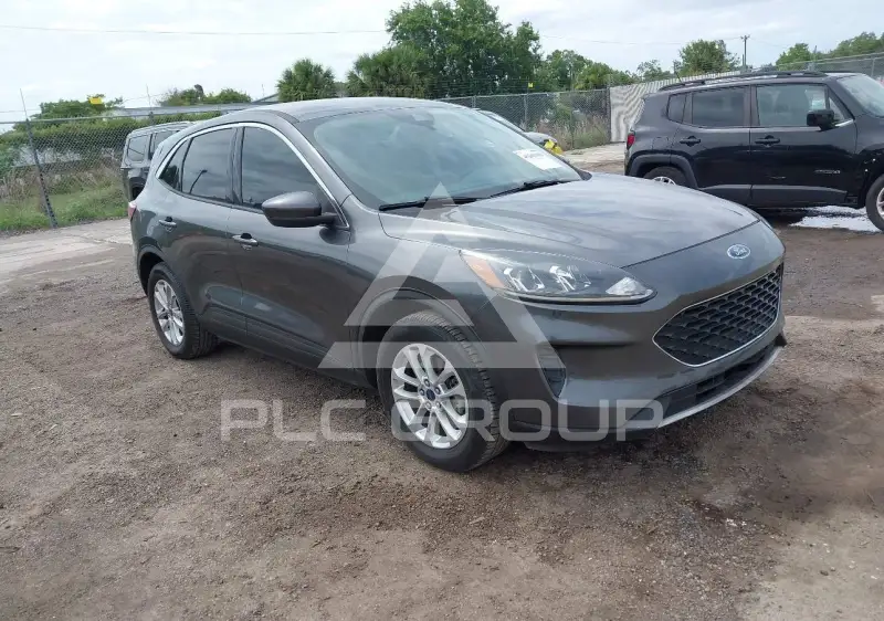 2020 Ford ESCAPE photo