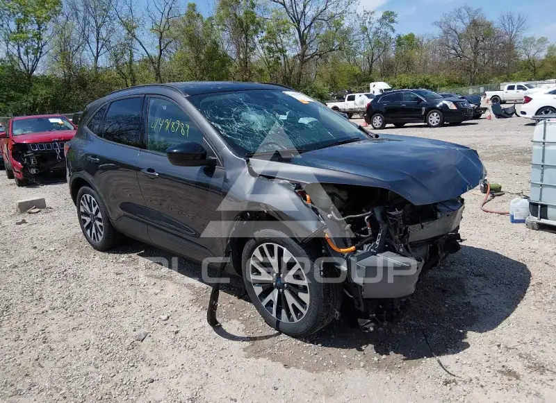 2020 Ford ESCAPE фото