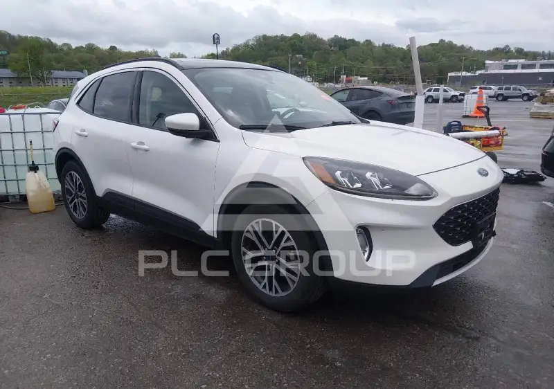 2020 Ford ESCAPE photo