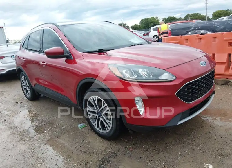 2020 Ford ESCAPE photo