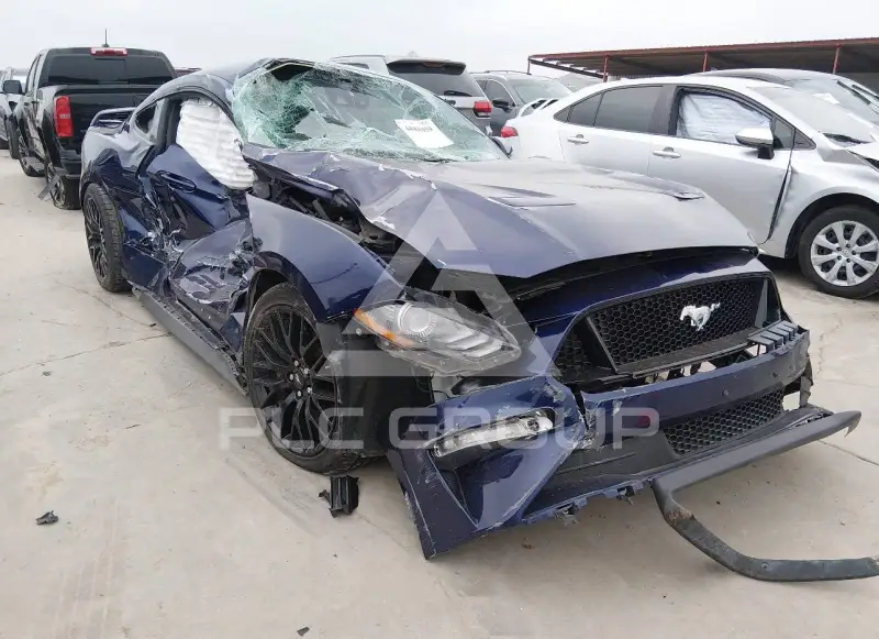 2020 Ford MUSTANG фото