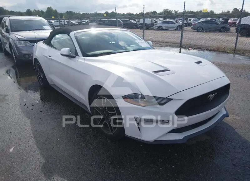 2020 Ford MUSTANG фото