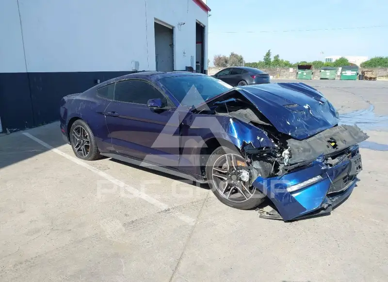 2020 Ford MUSTANG фото