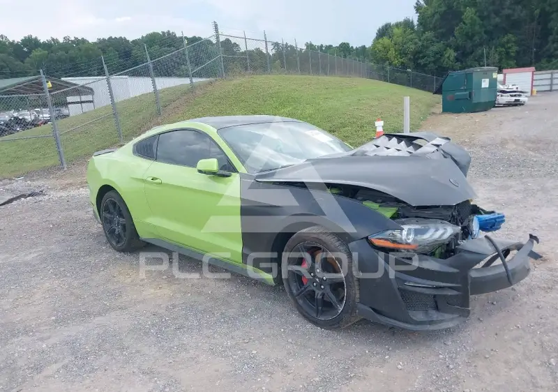 2020 Ford MUSTANG фото