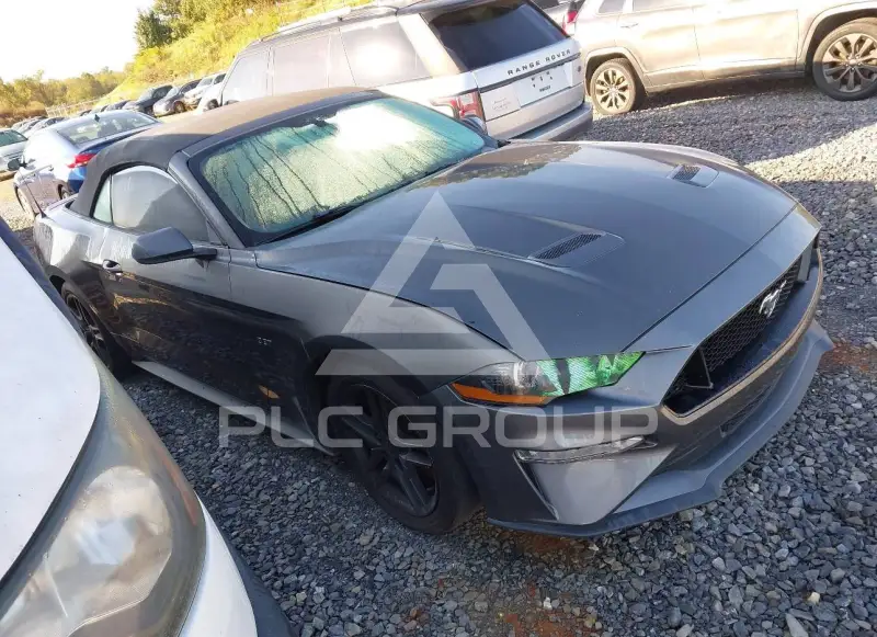 2020 Ford MUSTANG photo