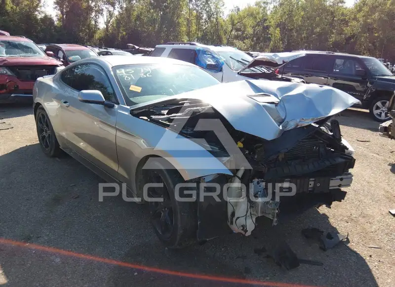 2020 Ford MUSTANG фото