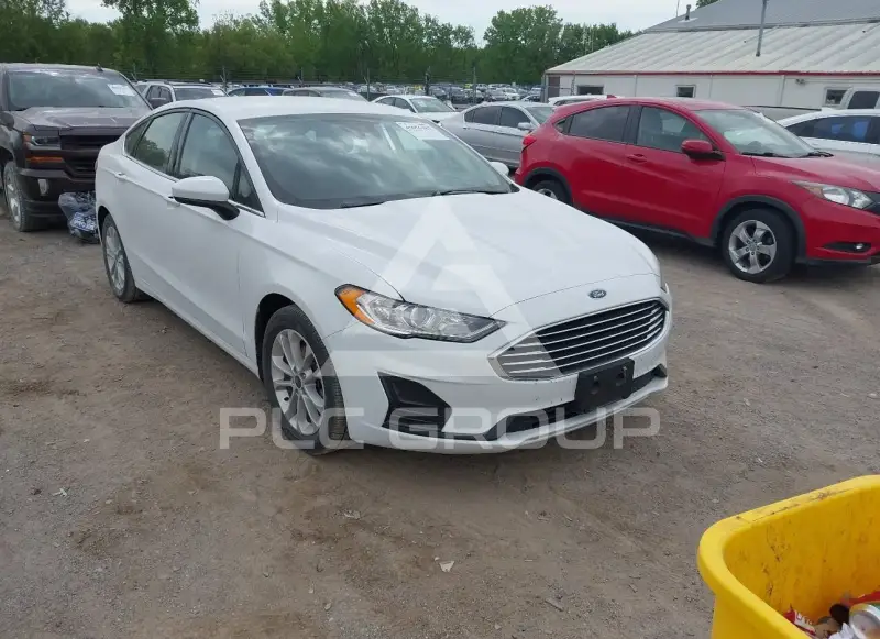 2020 Ford FUSION фото