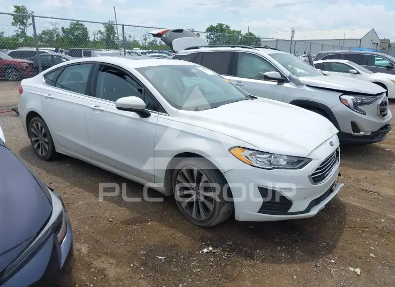 2020 Ford FUSION photo