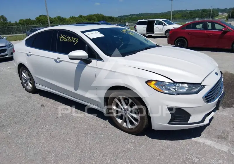 2020 Ford FUSION фото