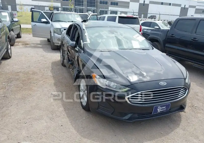 2020 Ford FUSION фото