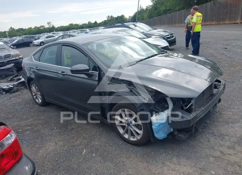 2020 Ford FUSION фото