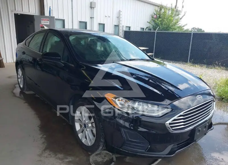 2020 Ford FUSION фото