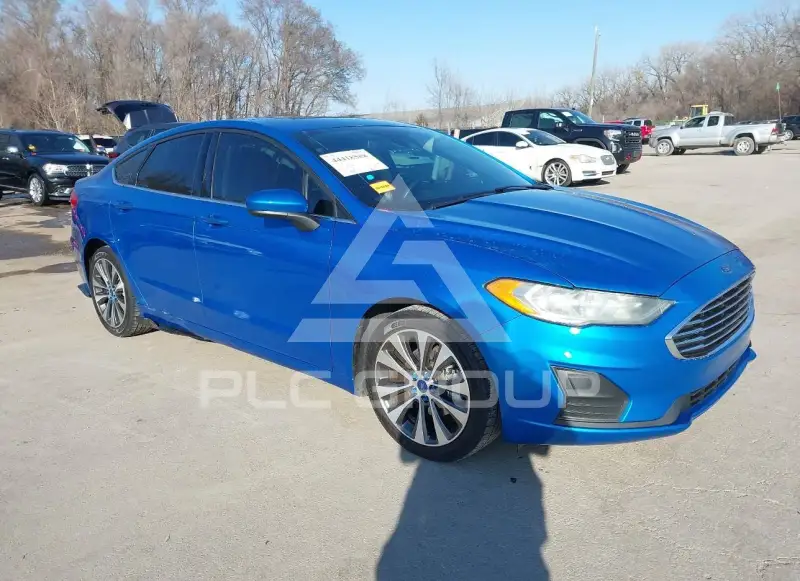 2020 Ford FUSION photo