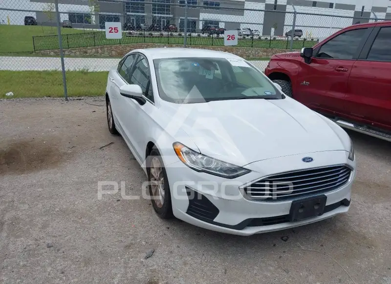 2020 Ford FUSION фото