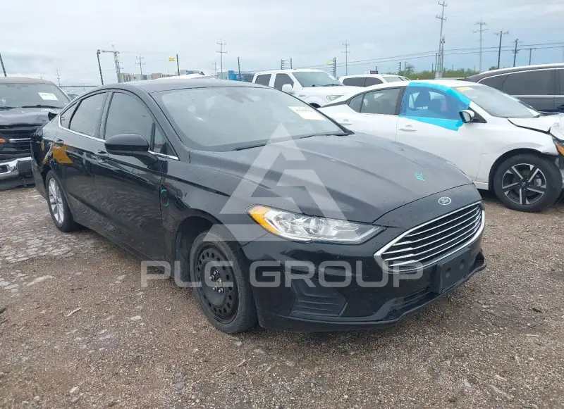 2020 Ford FUSION фото