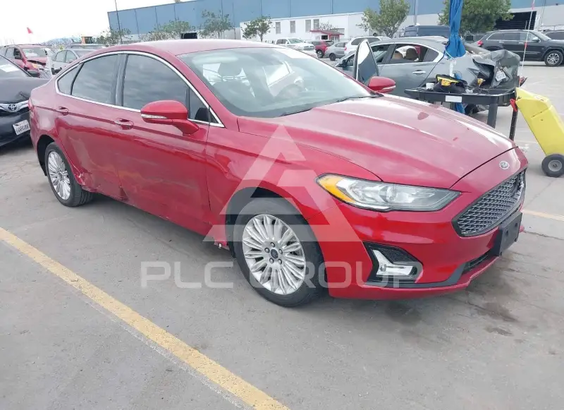 2020 Ford FUSION photo