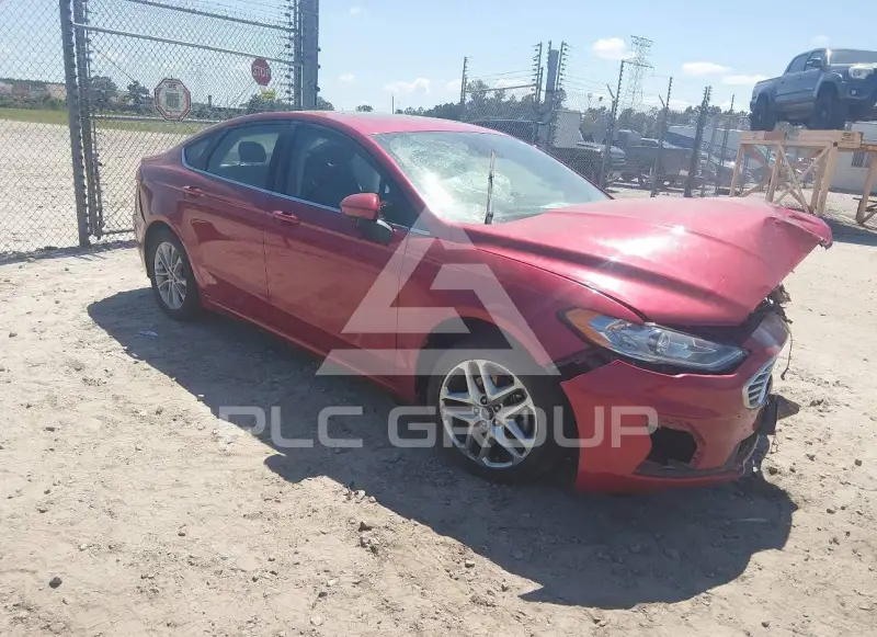 2020 Ford FUSION photo
