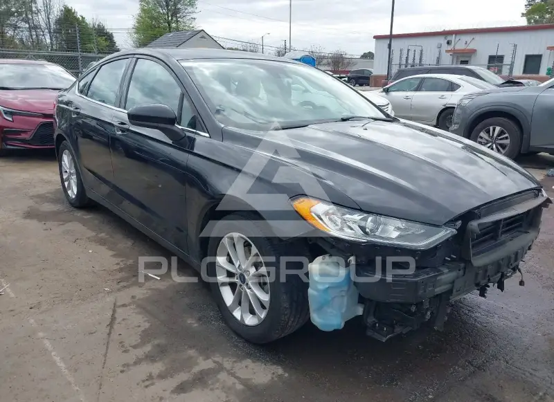 2020 Ford FUSION фото