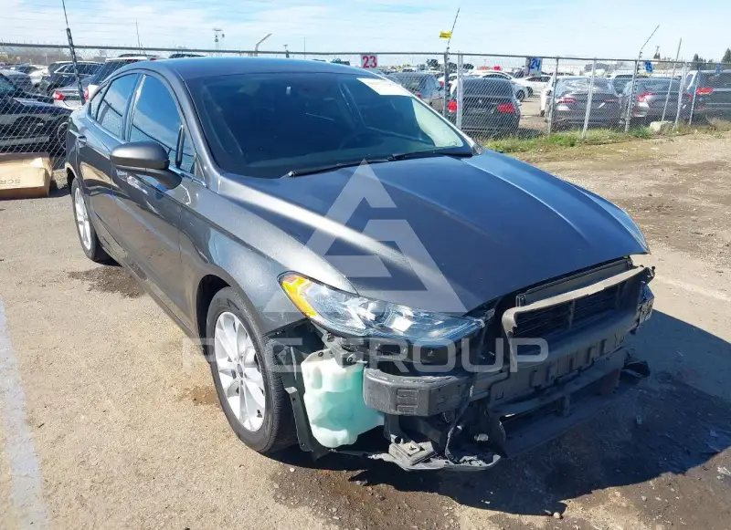 2020 Ford FUSION фото