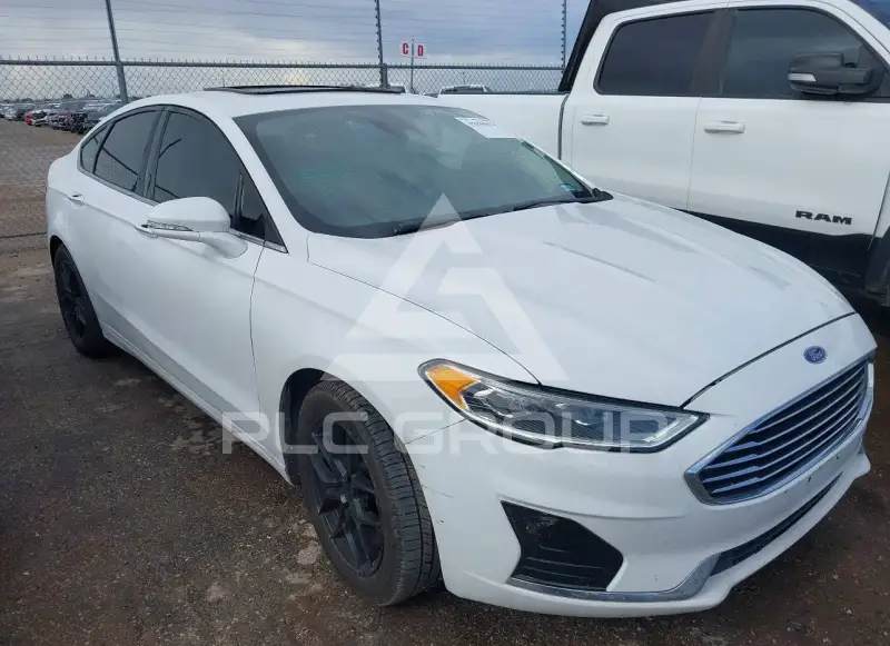 2020 Ford FUSION photo