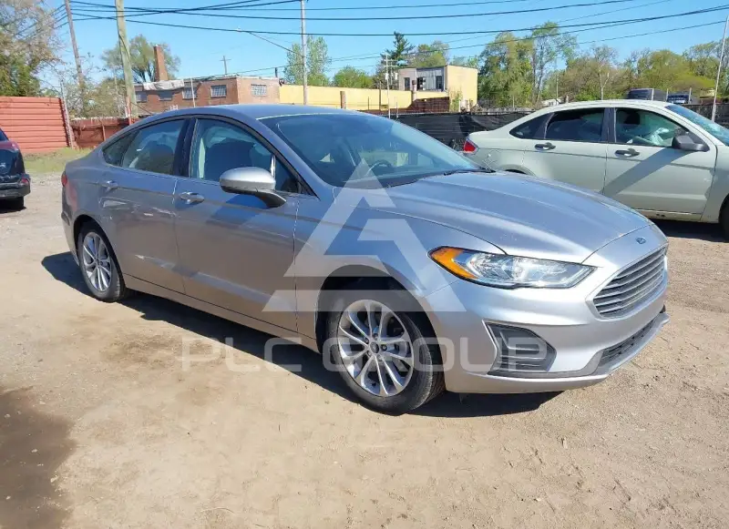 2020 Ford FUSION photo