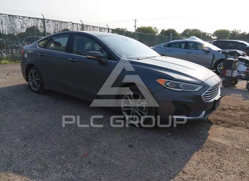 2020 Ford FUSION photo