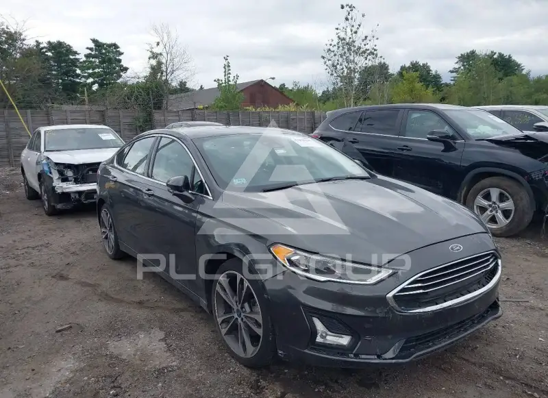 2020 Ford FUSION фото
