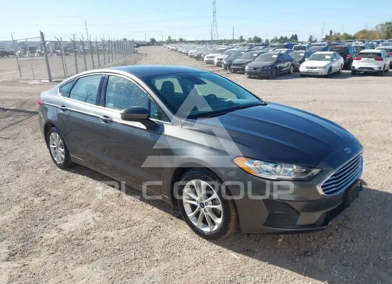 2020 Ford FUSION photo