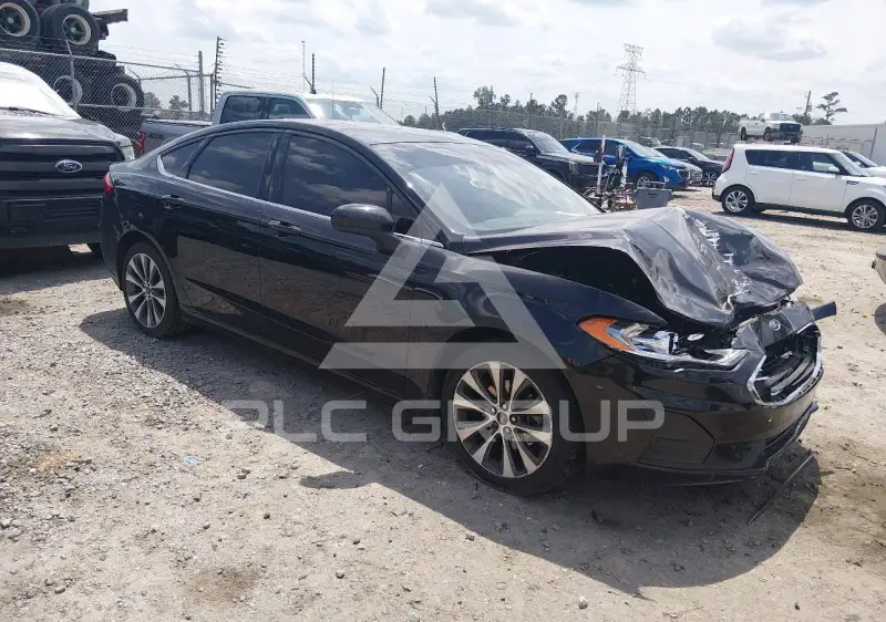 2020 Ford FUSION фото