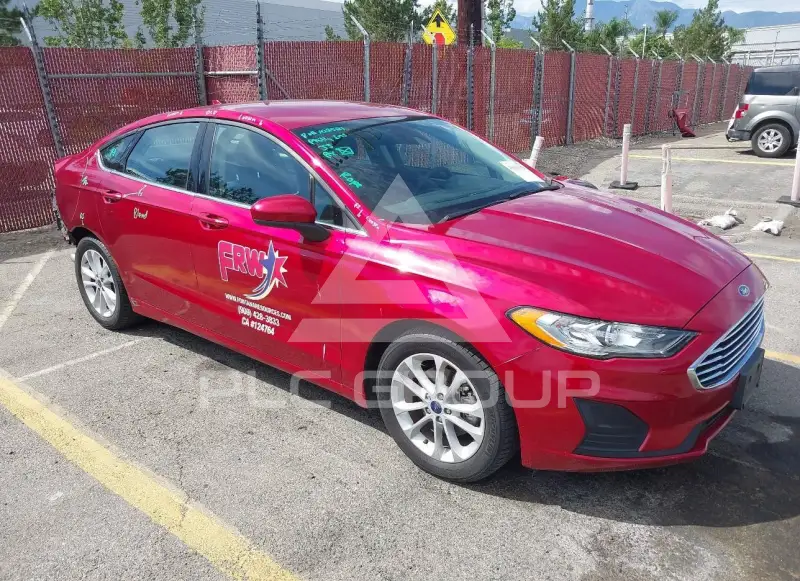 2020 Ford FUSION photo