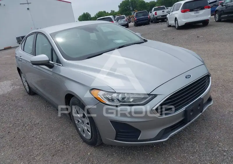 2020 Ford FUSION фото