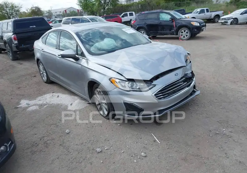 2020 Ford FUSION фото