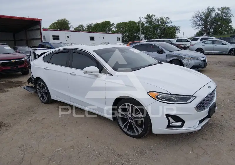 2020 Ford FUSION photo