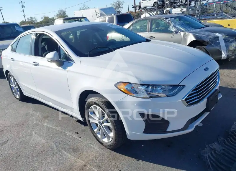 2020 Ford FUSION фото