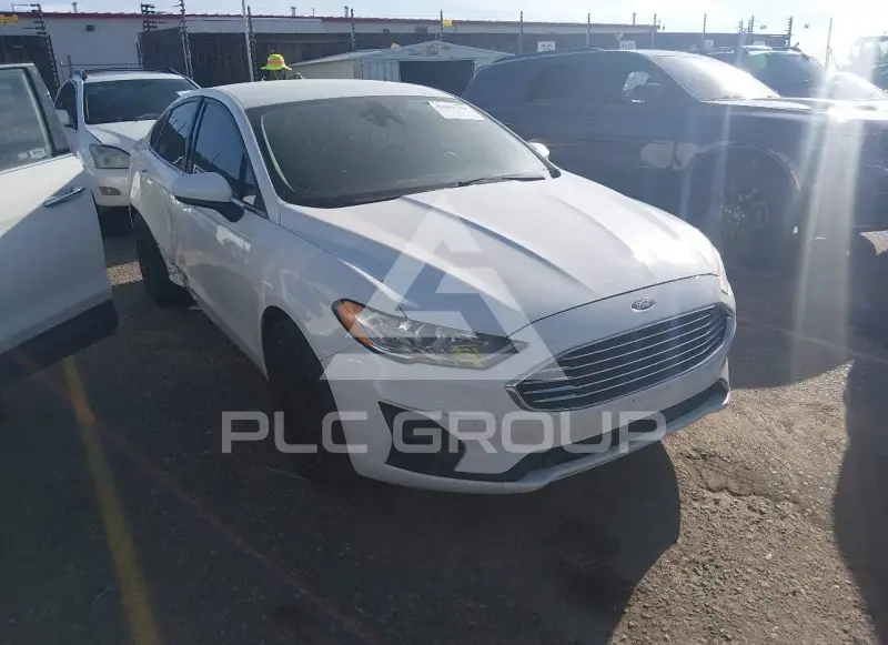 2020 Ford FUSION фото