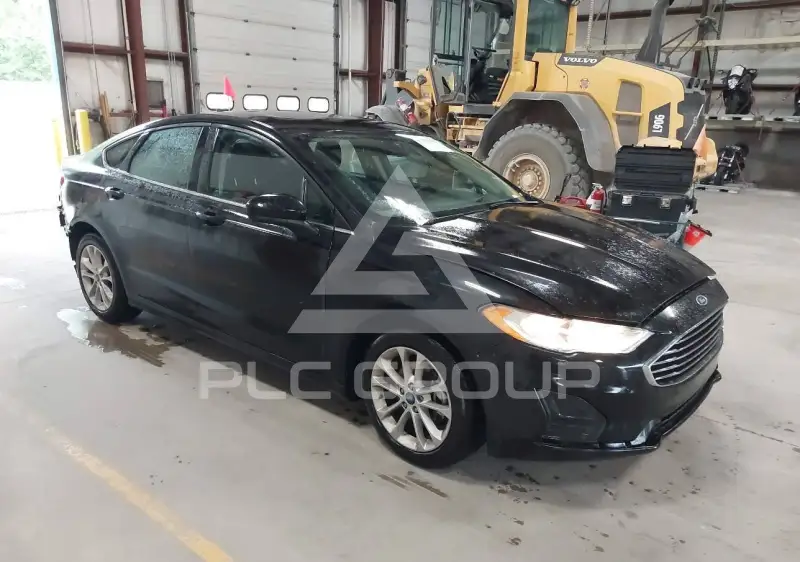 2020 Ford FUSION фото