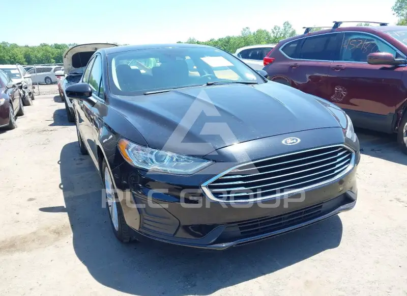 2020 Ford FUSION фото