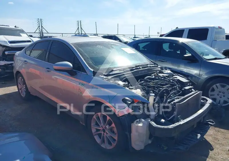 2020 Ford FUSION photo