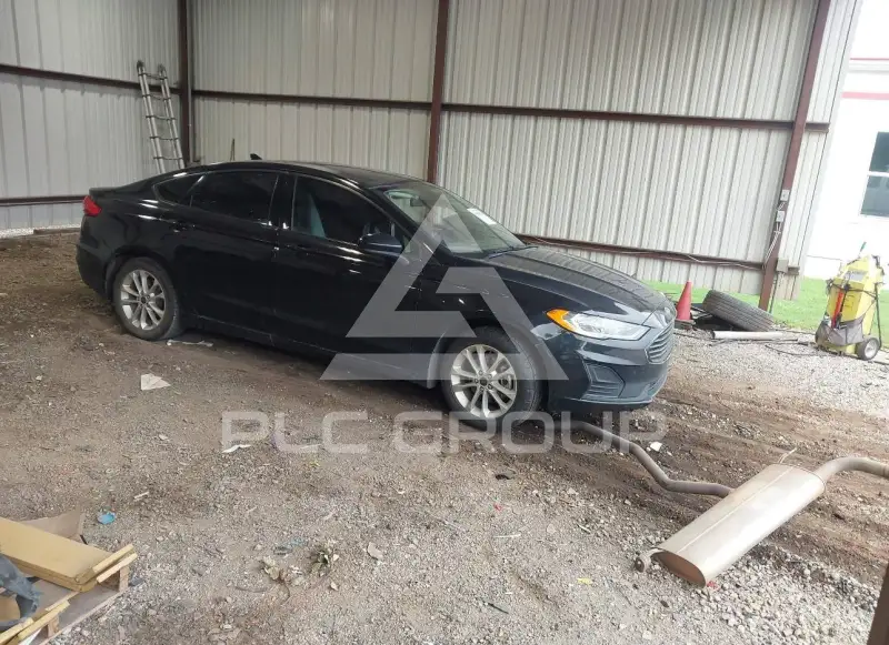 2020 Ford FUSION фото