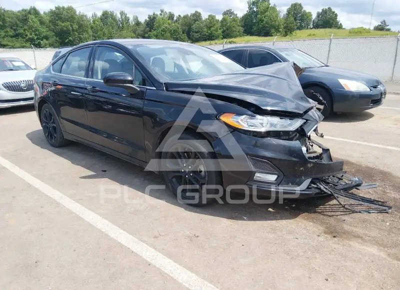 2020 Ford FUSION photo