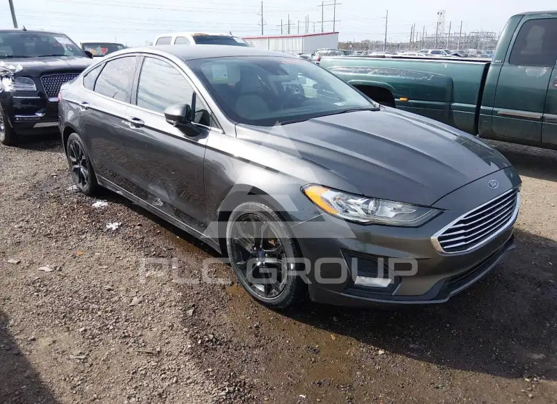 2020 Ford FUSION фото