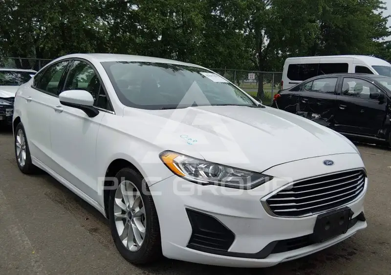 2020 Ford FUSION фото