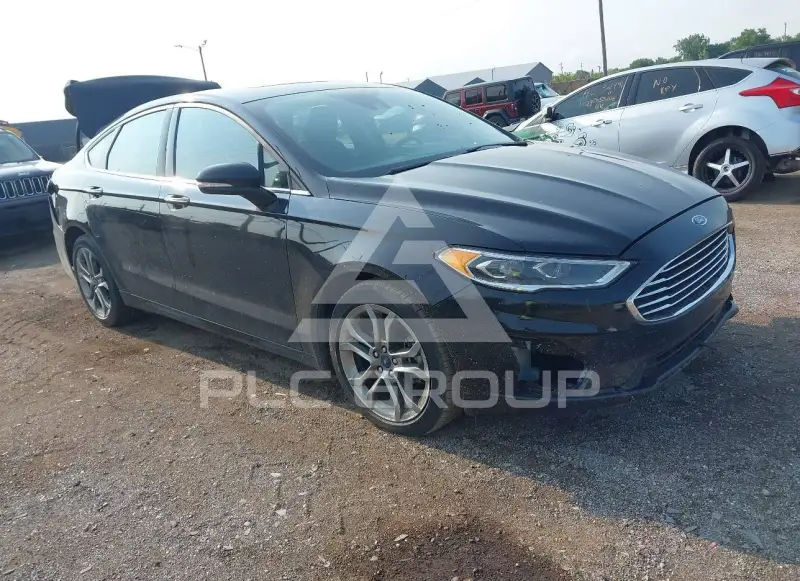 2020 Ford FUSION фото