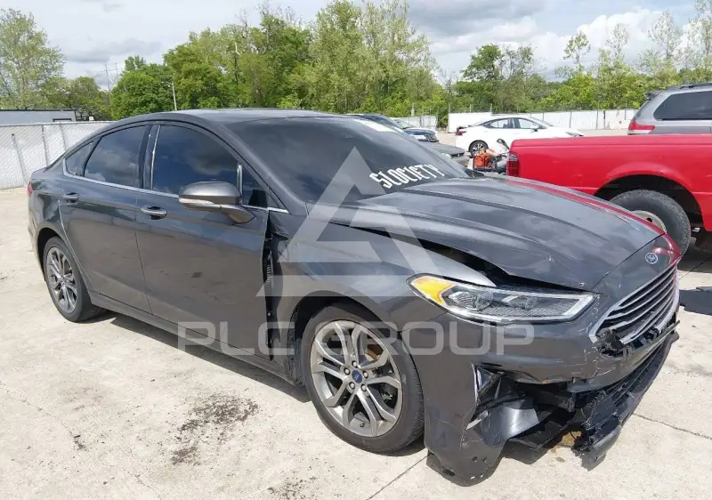 2020 Ford FUSION photo