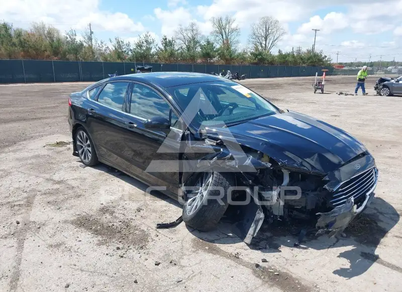 2020 Ford FUSION фото