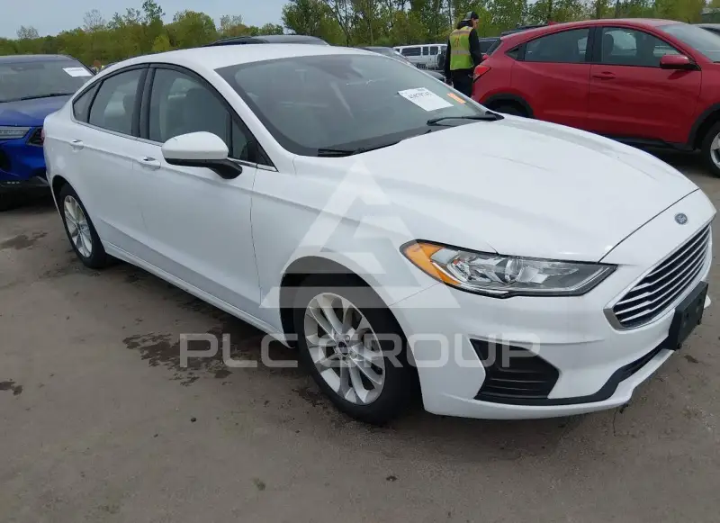 2020 Ford FUSION фото